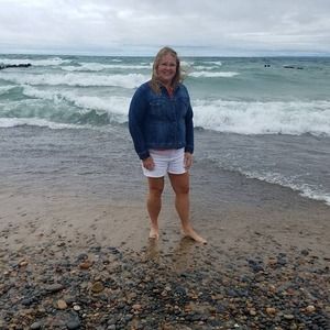 Meet your Posher, Kelli